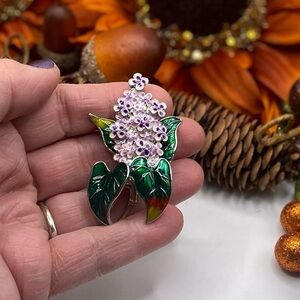 Beautiful Purple Hydrangea Brooch / Pin
